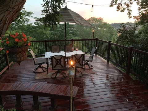 Enjoy breakfast, lunch or dinner on this stunning deck