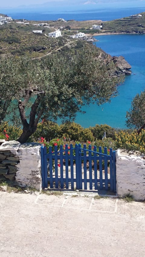 Cottage | Property grounds