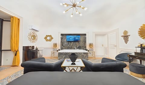 Royal Suite, City View | Frette Italian sheets, premium bedding, down comforters