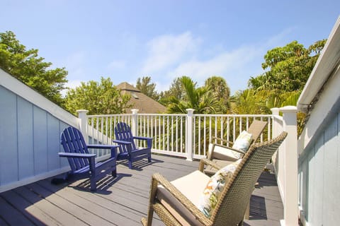 18 Sunset Captiva Primary Balcony