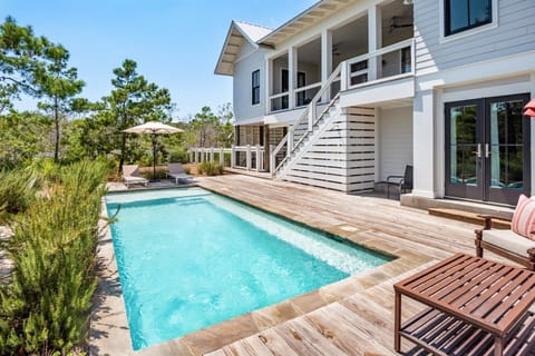 Private Full Size Pool in Fenced Back Yard!