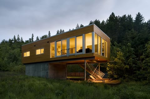 House, 2 Bedrooms | Exterior