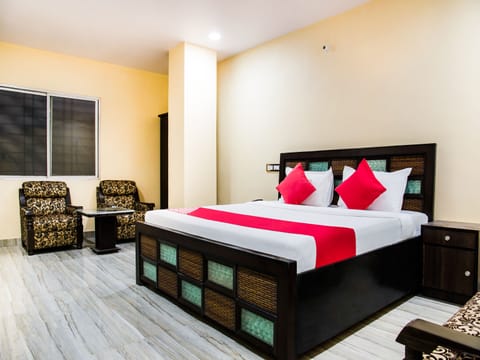 Double or Twin Room | WiFi (free)