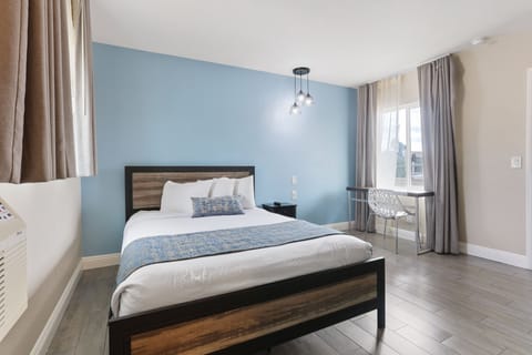 Pillowtop beds, soundproofing, free WiFi, bed sheets