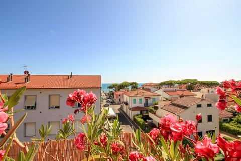 Castiglione della Pescaia - Anna Apartment - From the roof terrace the view extends to the sea