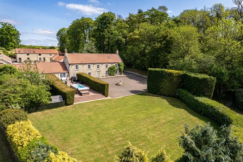 High Oaks Grange | The Grange