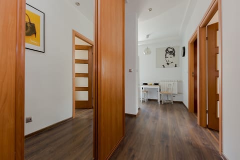 Comfort Apartment | Living area | LED TV
