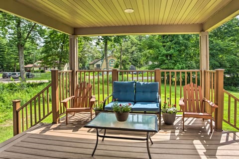 Balsam Lake Vacation Rental | 6BR | 3BA | 3700 Sq Ft | Stairs Only Access