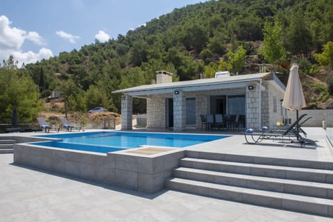 Paradise Blue Villa