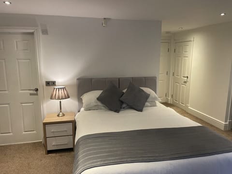 Apartment, Ensuite, Courtyard View | 1 bedroom