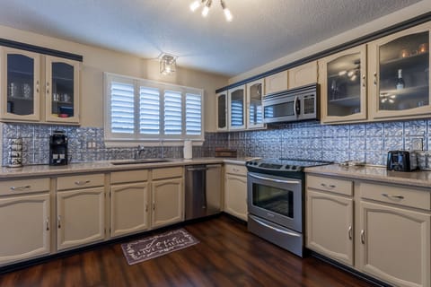 Coffee, crackers and granola bars provided.