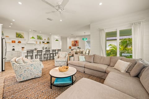 Main Floor Living Area