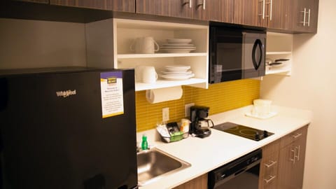 Fridge, microwave, coffee/tea maker