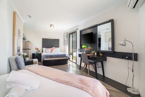 1 bedroom, Tempur-Pedic beds, individually decorated