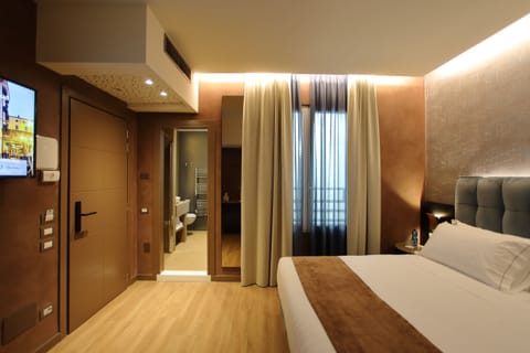 Economy Room | Premium bedding, down comforters, minibar, in-room safe