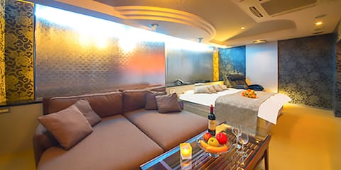 Superior Double Room | Down comforters, blackout drapes, soundproofing, WiFi (free)