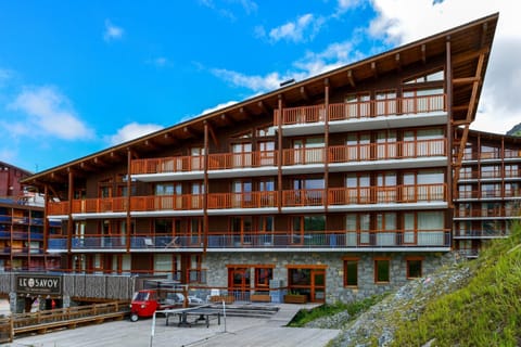 Enjoy the location of this property in summer or winter.