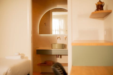 Room (Twin) | Iron/ironing board, cribs (free), WiFi (free), bed sheets