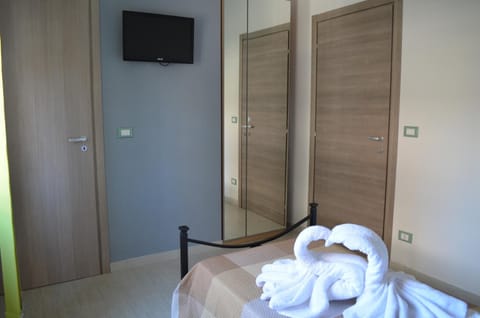 Desk, WiFi (free), bed sheets