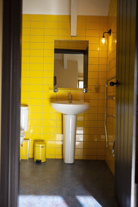 Superior Suite, Ensuite, River View (Room 3)