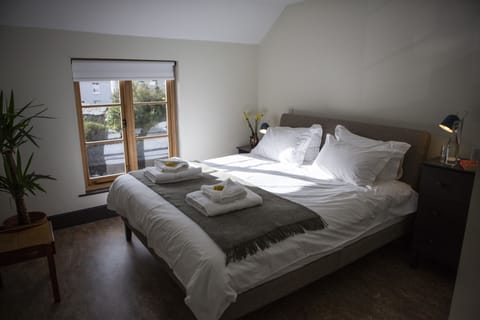Premier Double Room, Ensuite, River View (Room 1)