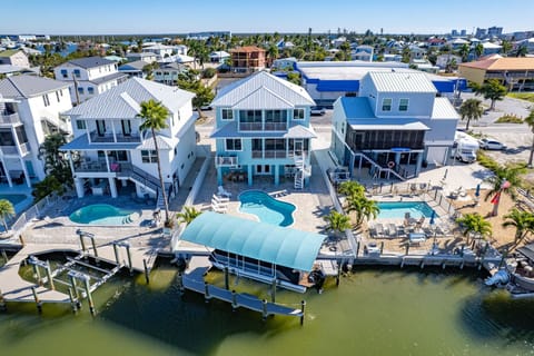 Home is located on the Canal.