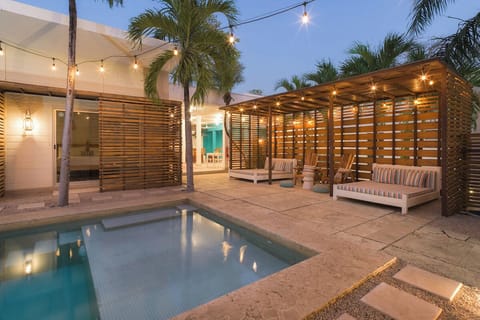 Outdoor pool, sun loungers