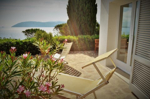 Sundeck