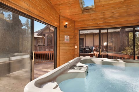 House, Multiple Beds, Hot Tub, Mountain View (1277) | View from property