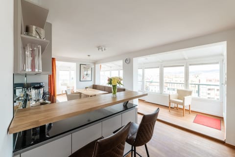 Panoramic Penthouse, 2 Bedrooms, Patio, City View | Shared kitchen | Fridge, microwave, oven, stovetop