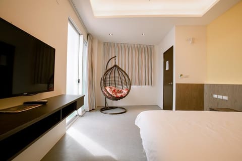 Standard Double Room, Balcony | Premium bedding, down comforters, memory foam beds, desk