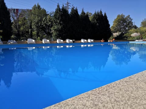 Seasonal outdoor pool