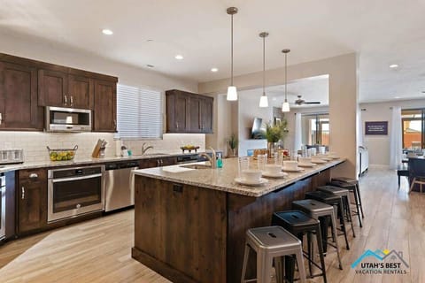 Large chef`s kitchen- fully stocked with essential cookware and utensils