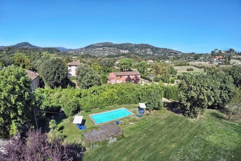 Building Exterior, Garden, Pool