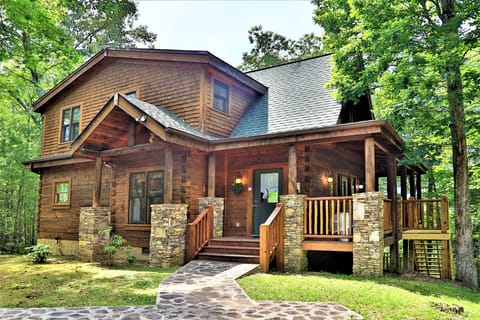 Shady Lady Exterior