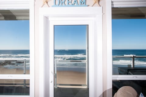 Amazing Oceanfront Views