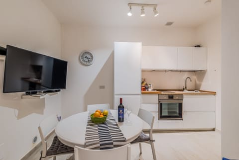 kitchen 2 and dining area