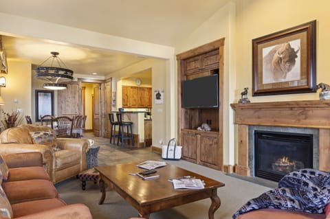 Living Room with Fireplace