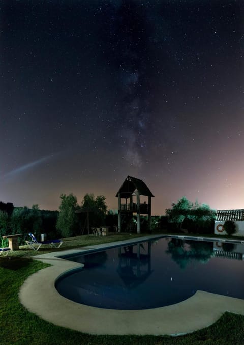 Outdoor pool, free cabanas, pool umbrellas