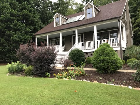 Lakehouse front