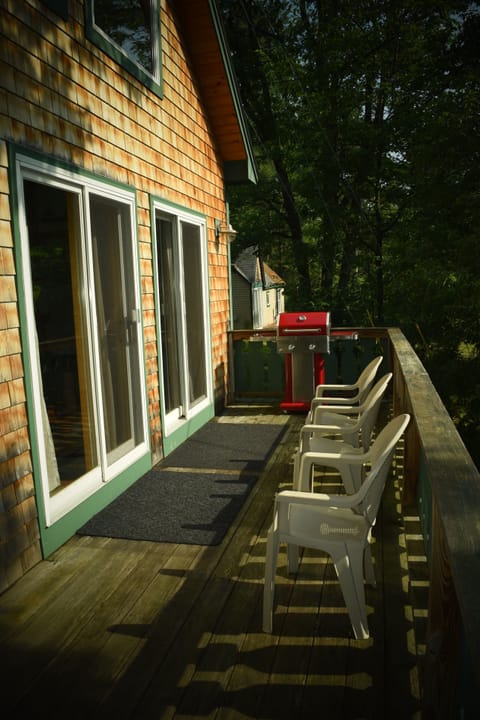 Back deck with grill