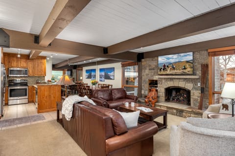 Spacious Living Area with Fireplace