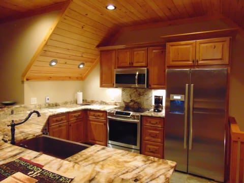 Full Kitchen with Copper Farmhouse Sink