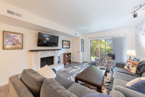 Living Room - Roku TV and cable,
Fireplace (firelogs avail.), A/C