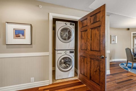 Washer Dryer