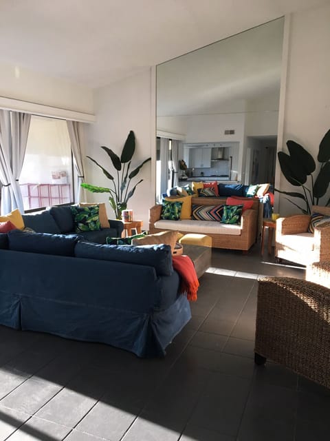 Huge Living Room with morning light, sliders to the Patio 