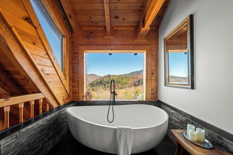 Relax in the freestanding bathtub