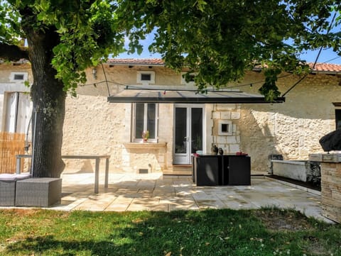 HYGGE_EN_PÉRIGORD_BAIN_NORDIQUE_SAUNA_COCOONING_VACANCES_TOURISME_AMIS_FAMILLE_DORDOGNE