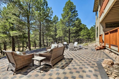 Flagstaff Vacation Rental | 6BR | 3.5BA | 4,500 Sq Ft