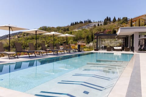 Rooftop pool
